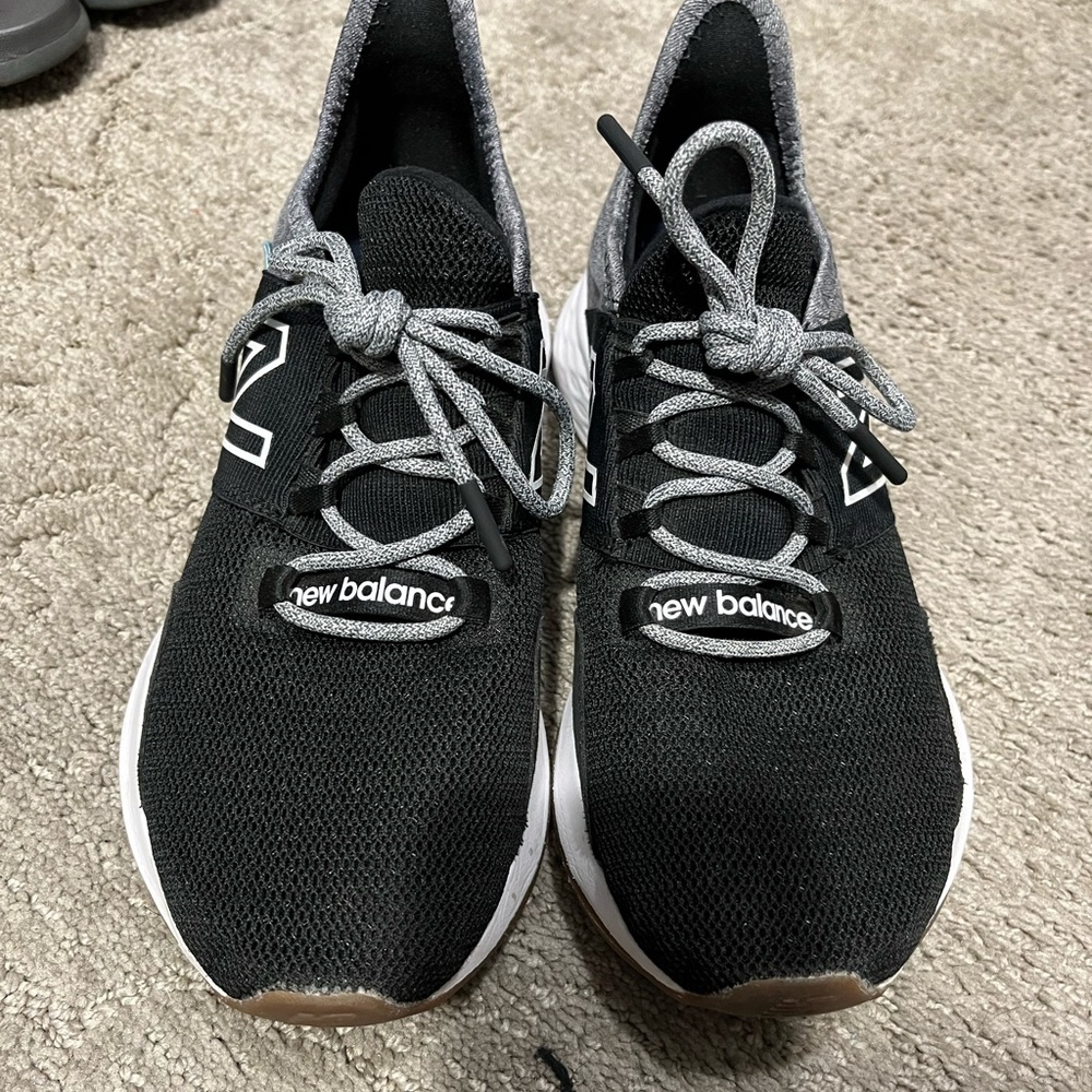 Women’s New Balance Roav